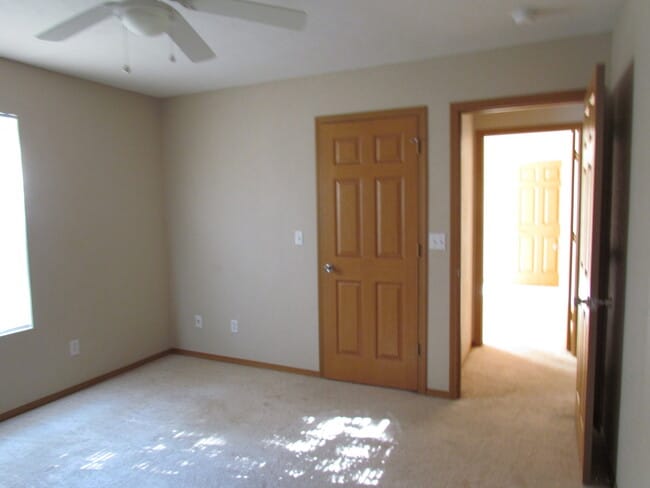 Building Photo - Available February 27th!!