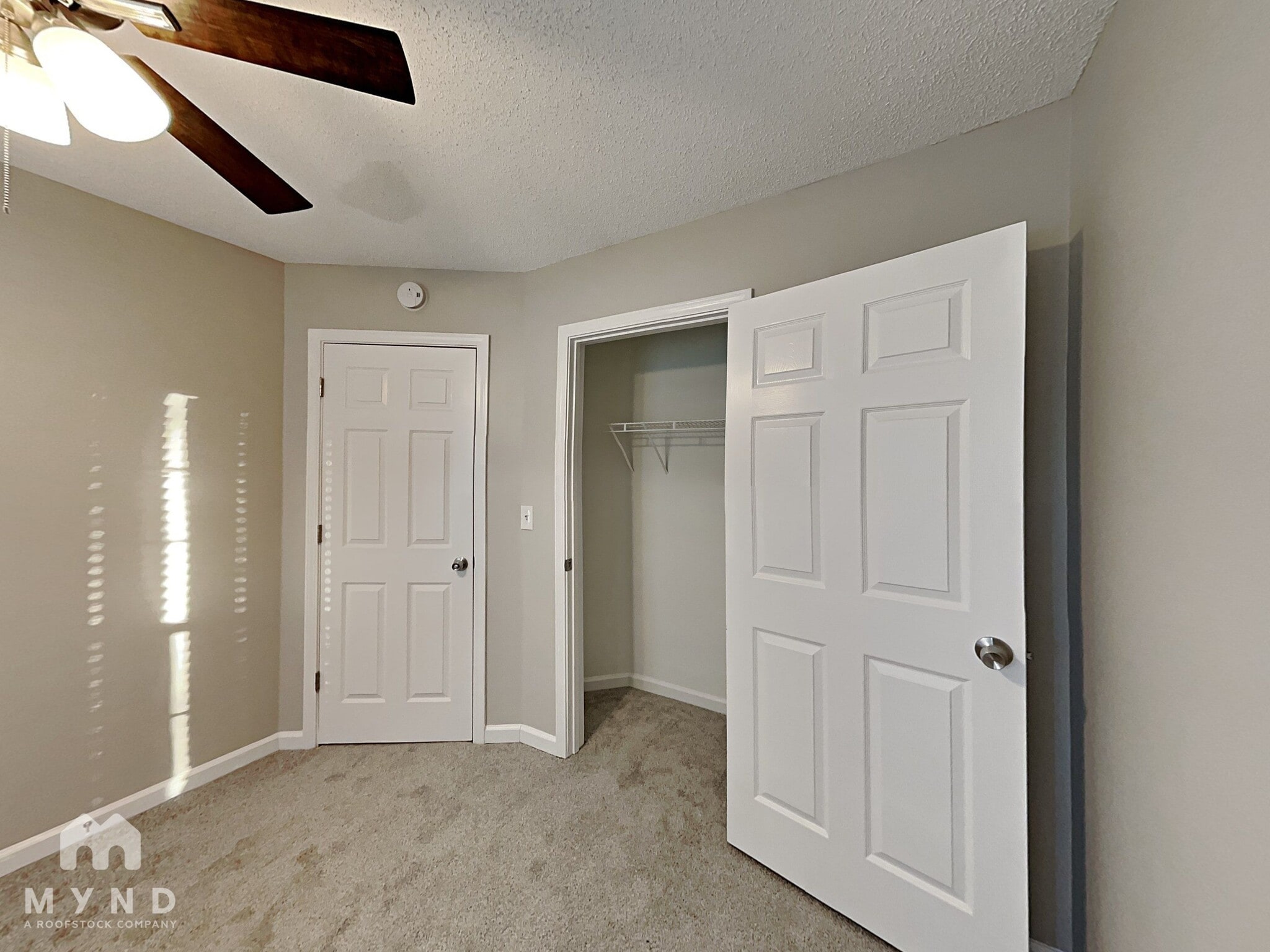 Building Photo - 3000 Tudor Dr