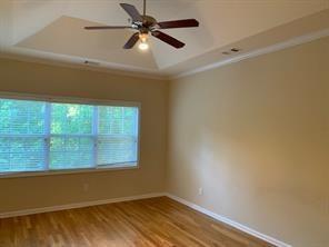 Building Photo - 1618 Chateau Club
