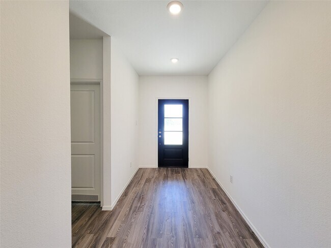 Building Photo - 26622 Castiel Dr