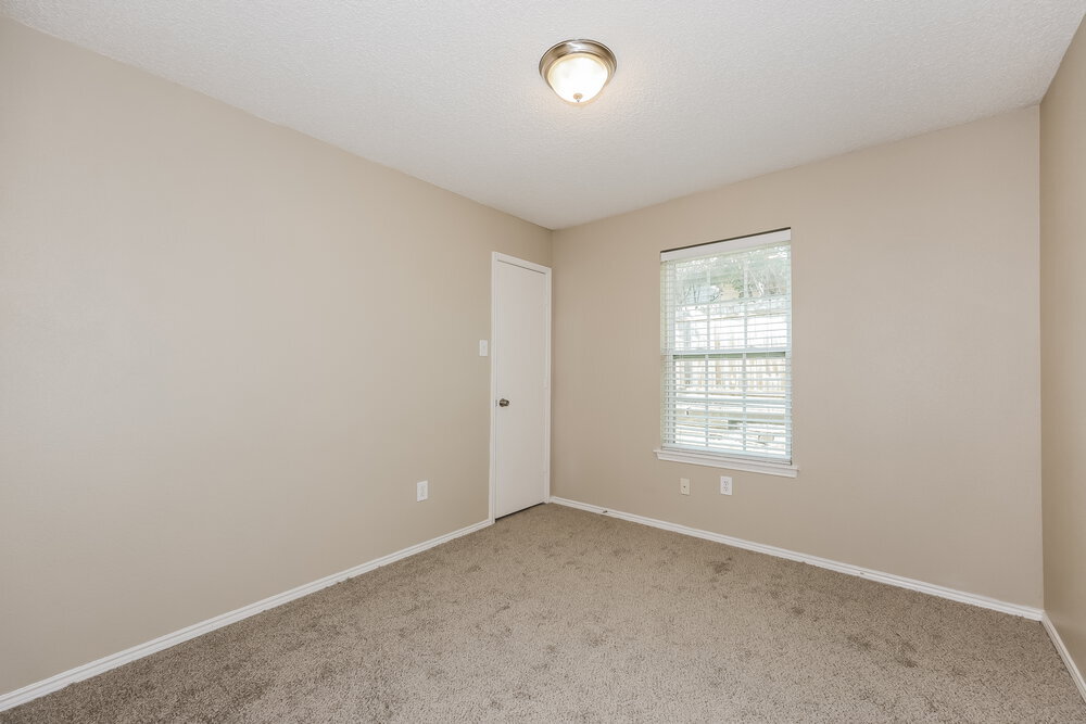 Building Photo - 8736 Eaglestone Way