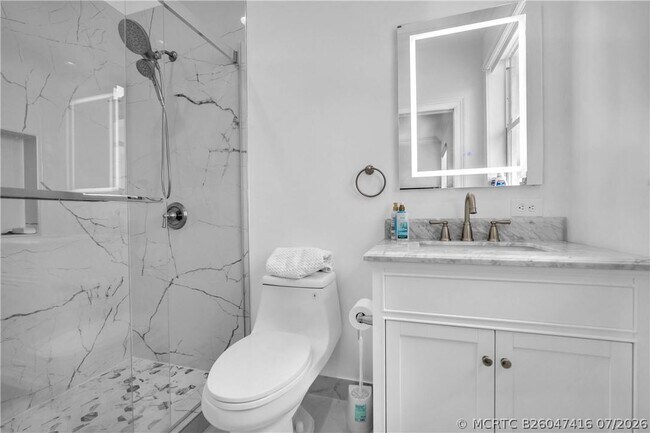 Building Photo - 4707 SW 195th Terrace