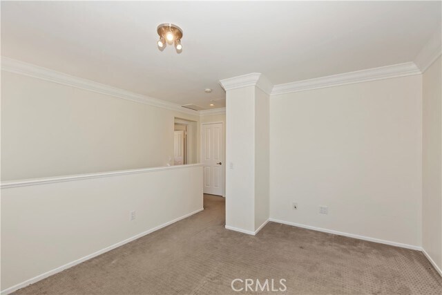 Building Photo - 57 Alevera St