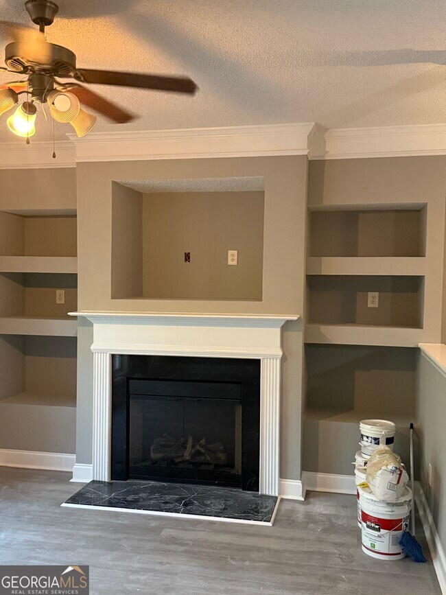 Building Photo - 2743 Halligan Point