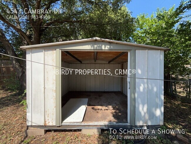 Building Photo - 4543 Cambray Dr