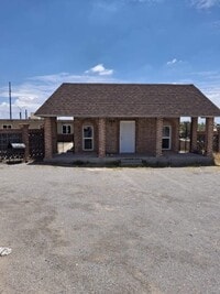 Building Photo - 4016 Tompkins Rd
