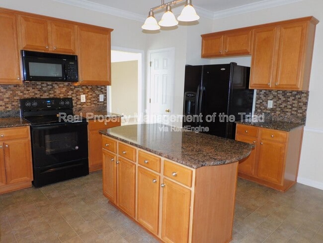 Building Photo - 4706 Ridge Fall Rd