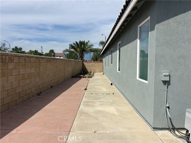 Building Photo - 14139 Bay Cir