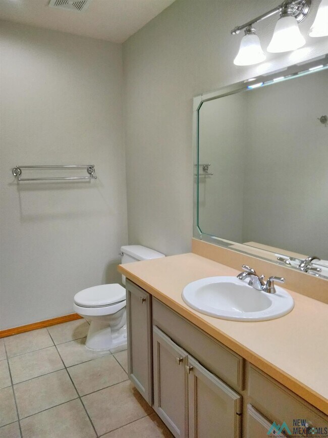 Building Photo - 2301 Reese Dr