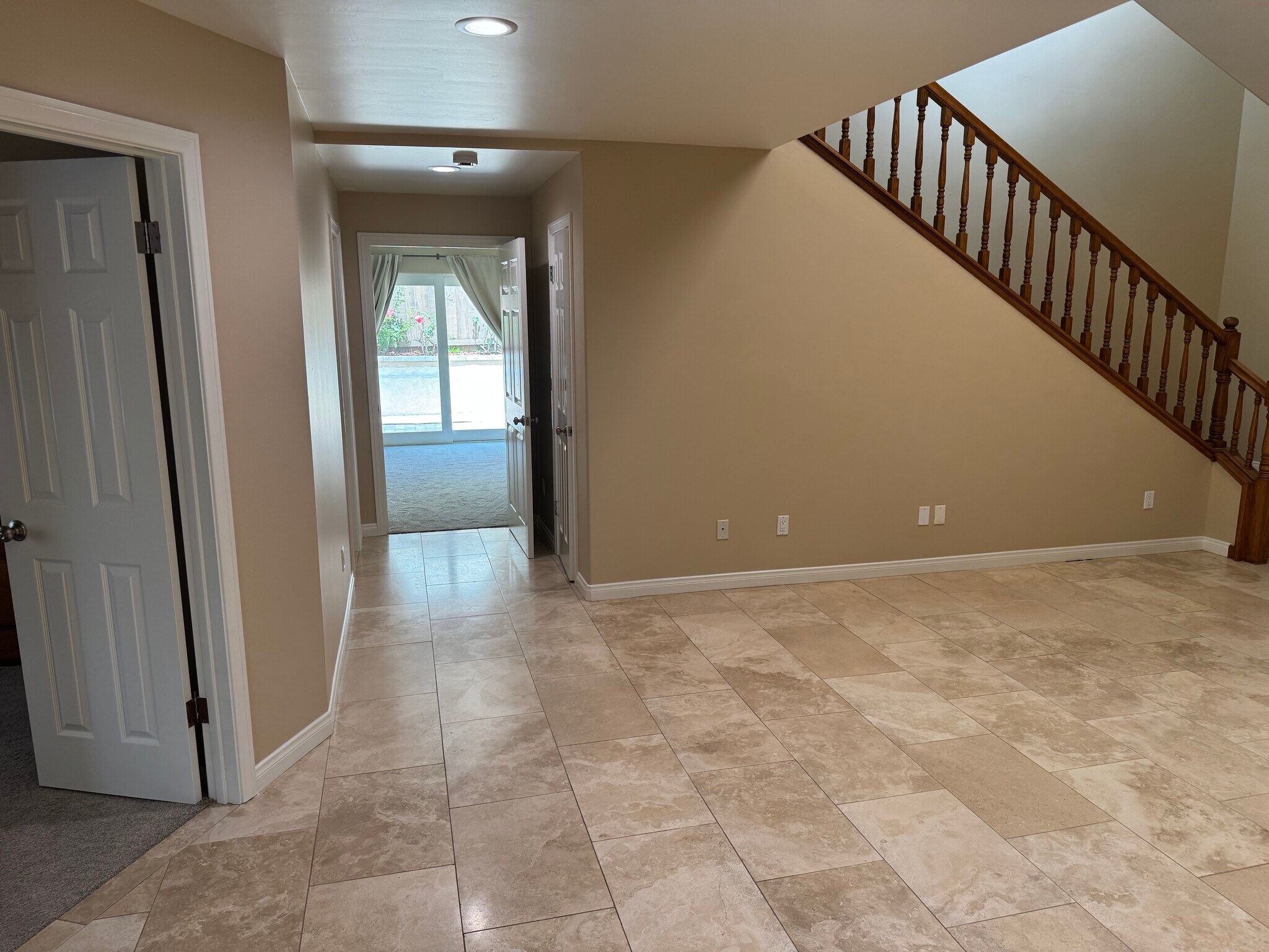 Building Photo - 1232 Saint Helene Ct