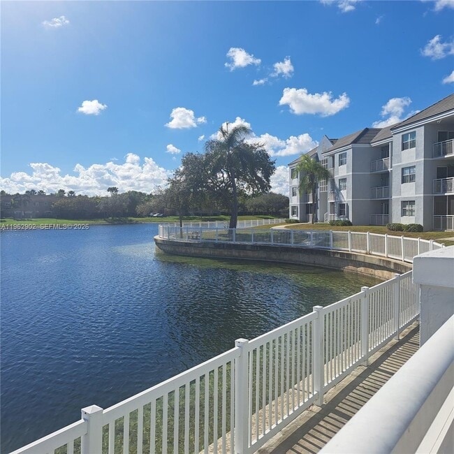 Building Photo - 8520 SW 212th St