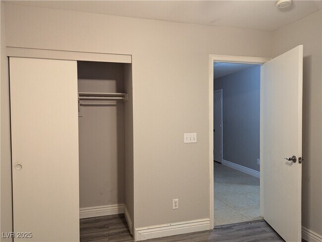 Building Photo - 5308 Wild Orchid St