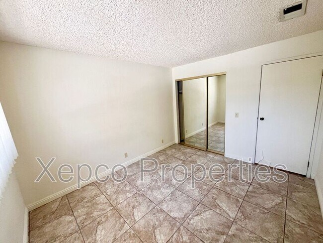 Building Photo - 2857 N Los Felices Rd