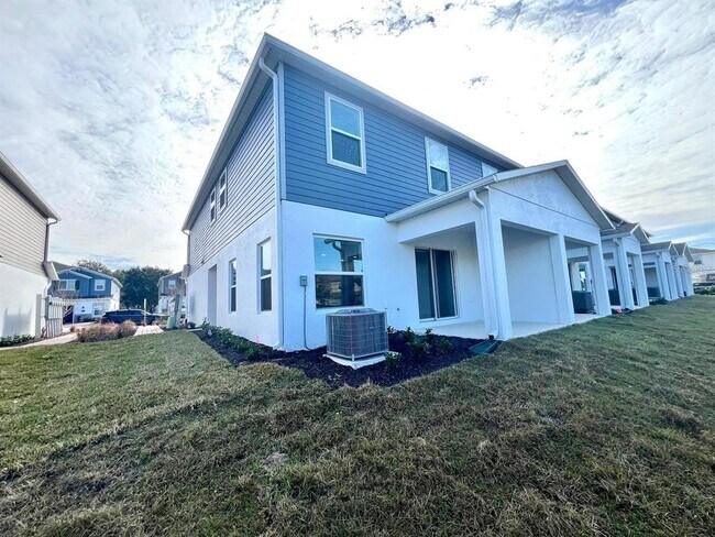 Building Photo - 2778 Narcoossee Cmns Wy