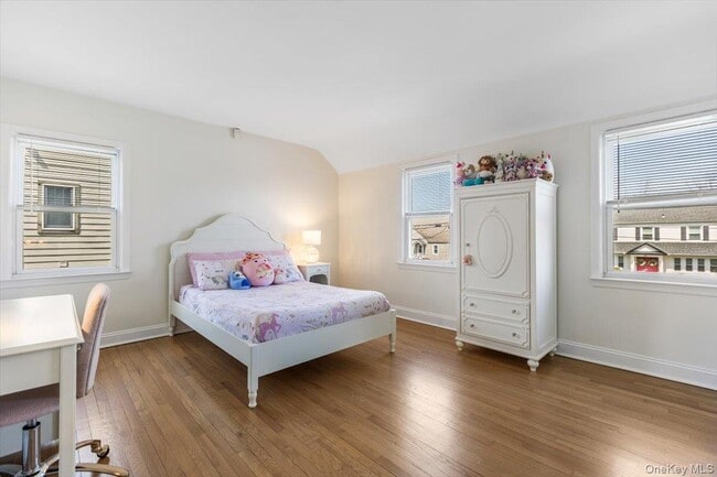 Building Photo - 34 Tuckahoe Ave