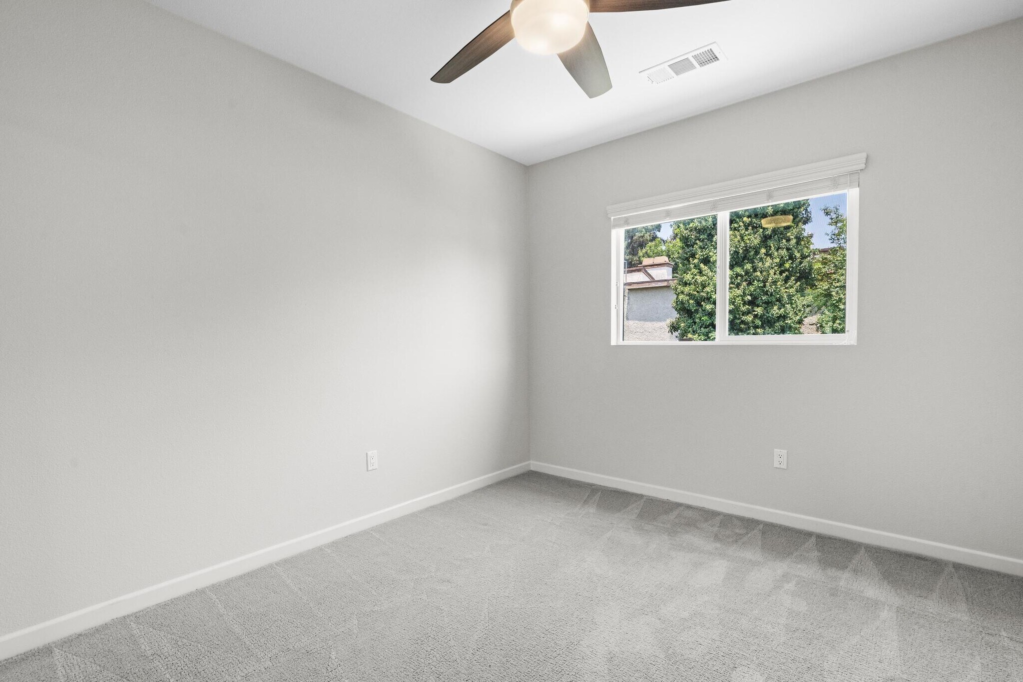 Building Photo - 15603 Lilli Wy