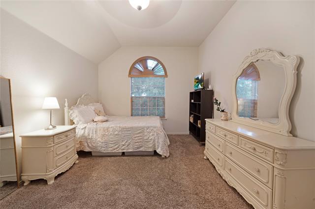 Building Photo - 9204 Sterling Gate Dr