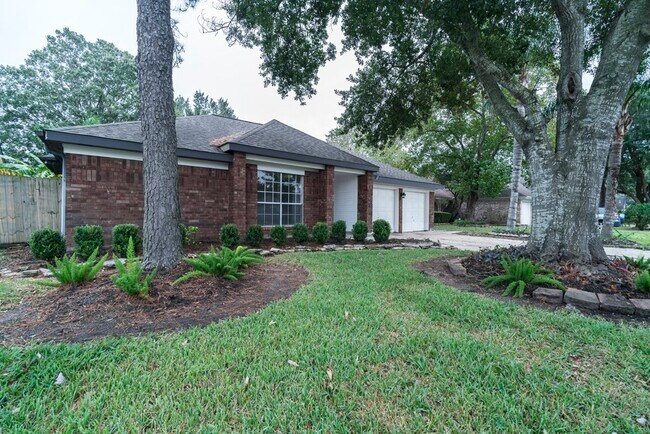 Building Photo - 2314 Pebbledowne Cir
