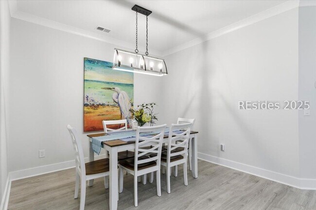 Building Photo - 119 Blue Starfish Ln