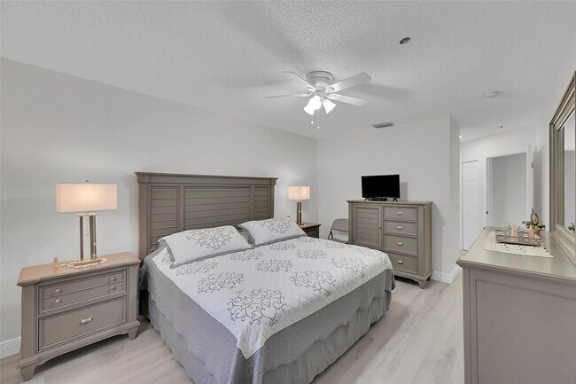 Building Photo - 5133 Brisata Cir
