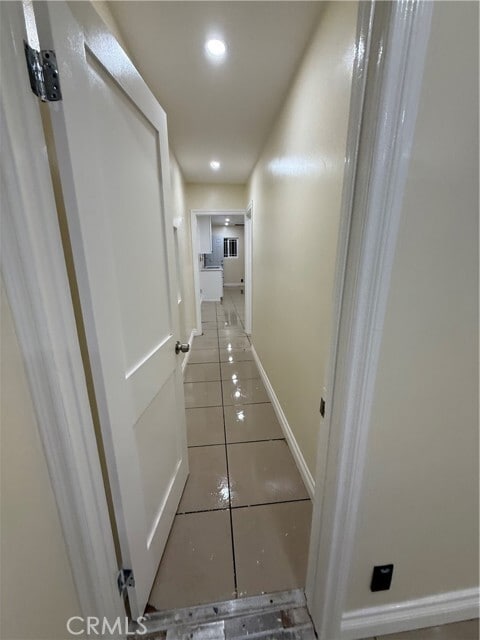 Building Photo - 2853 E 6th St