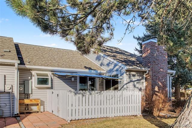 Building Photo - 13743 E Marina Dr