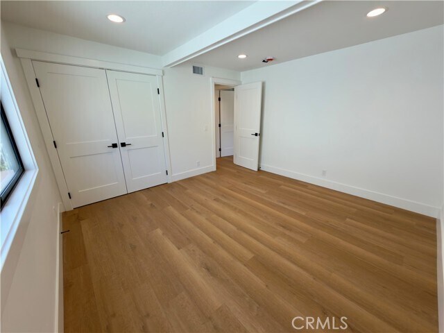 Building Photo - 232 Fairview St