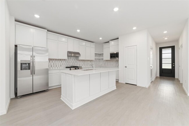 Building Photo - 6422 Orchid Bch Dr