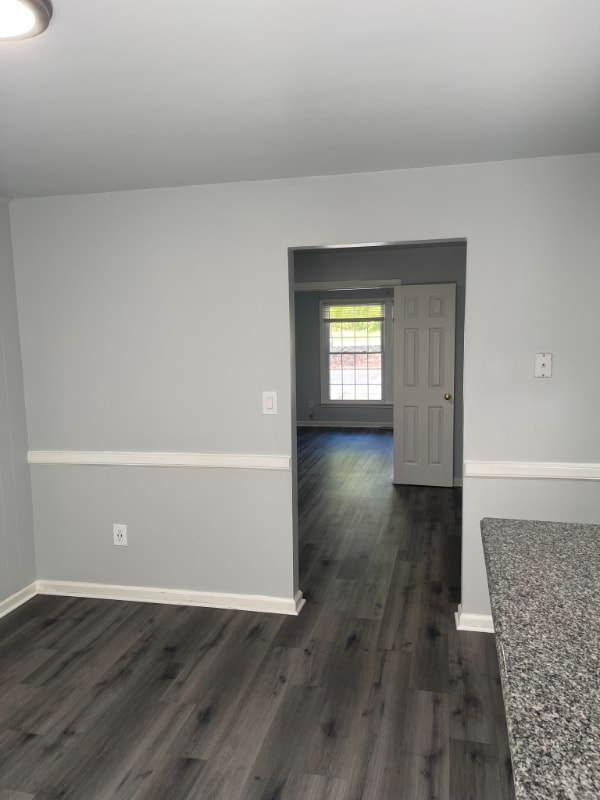 Building Photo - 104 Haverford Dr