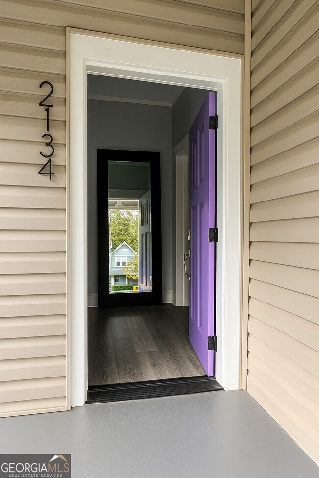 Building Photo - 2134 Main St NW