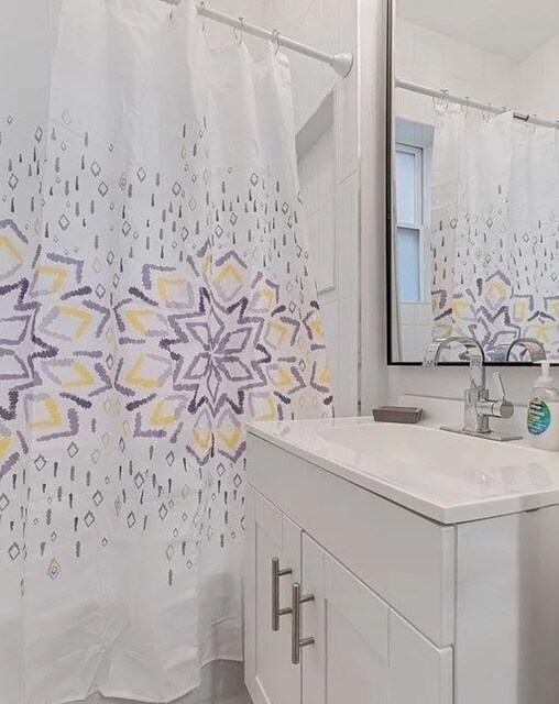 Building Photo - 2616 Oregon Ave