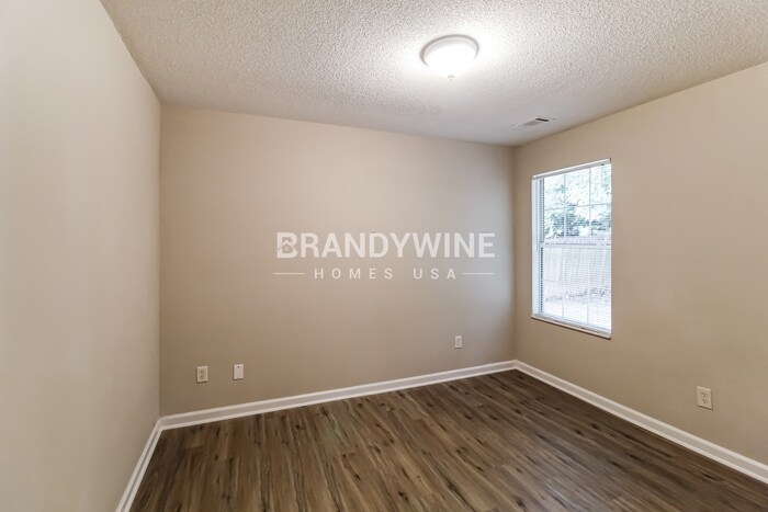 Building Photo - 4976 Truitt Ln