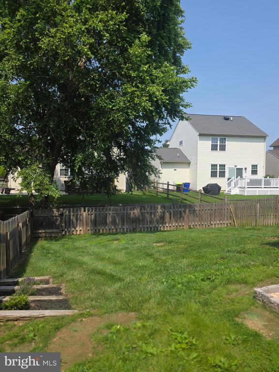 Building Photo - 31 Carrick Ln