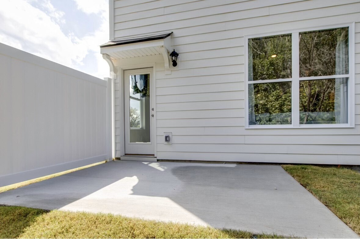 Building Photo - 165 Dale Mires Ln