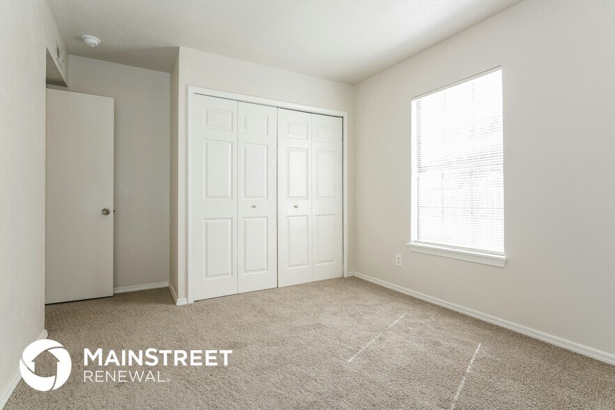 Building Photo - 502 Ponderosa Dr