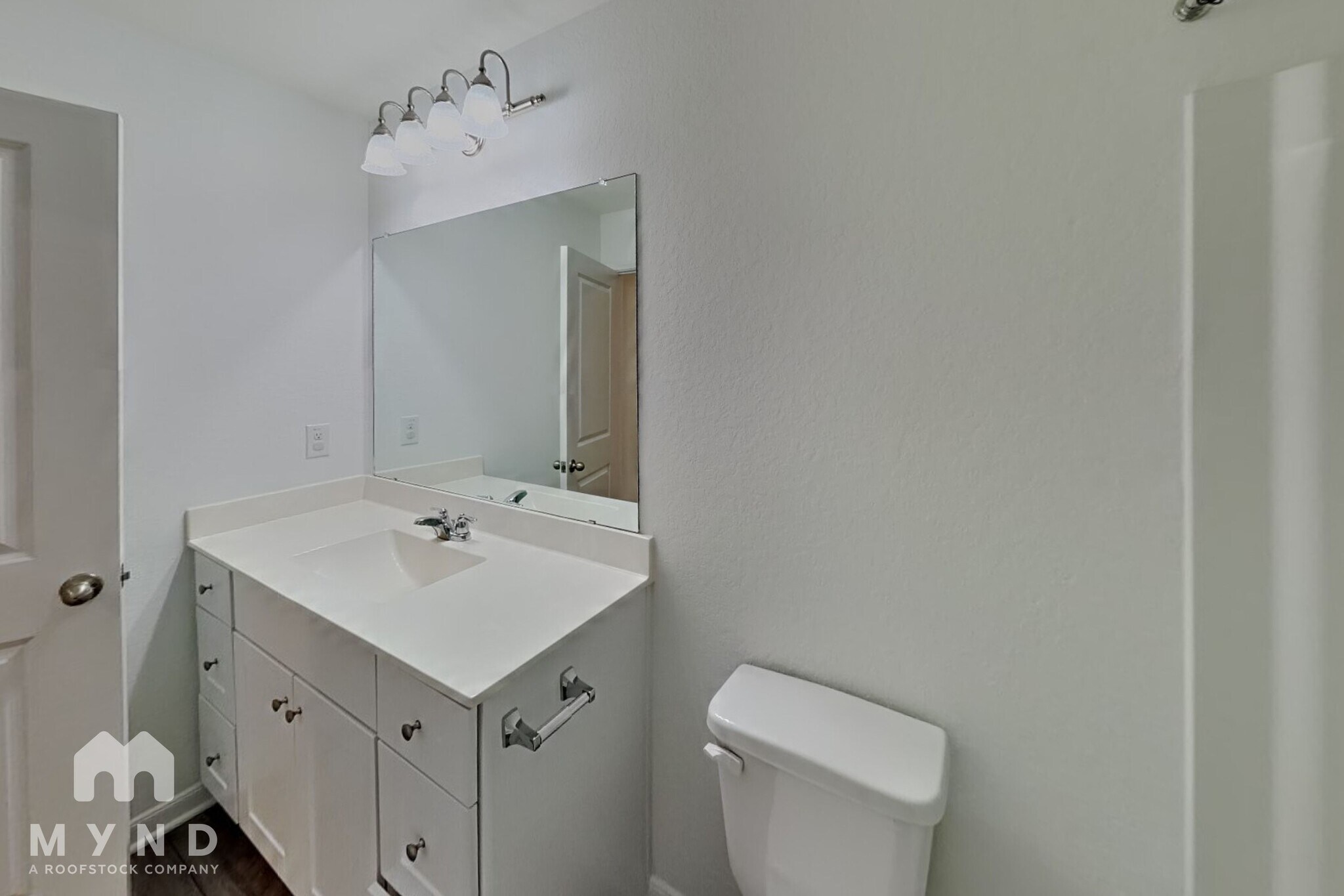 Building Photo - 5924 Pearl Mdw