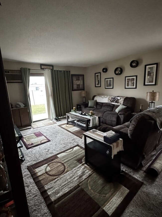 Building Photo - Cozy 1-Bedroom, 1-Bath Apartment in Onalaska - Perfect Location! $875 Available 5/01/2025