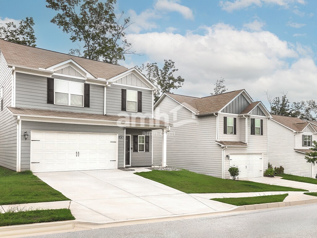 Building Photo - 4894 Bridle Path