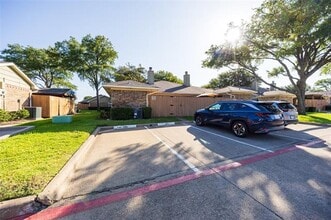 Building Photo - 1805 Spring Creek Pkwy