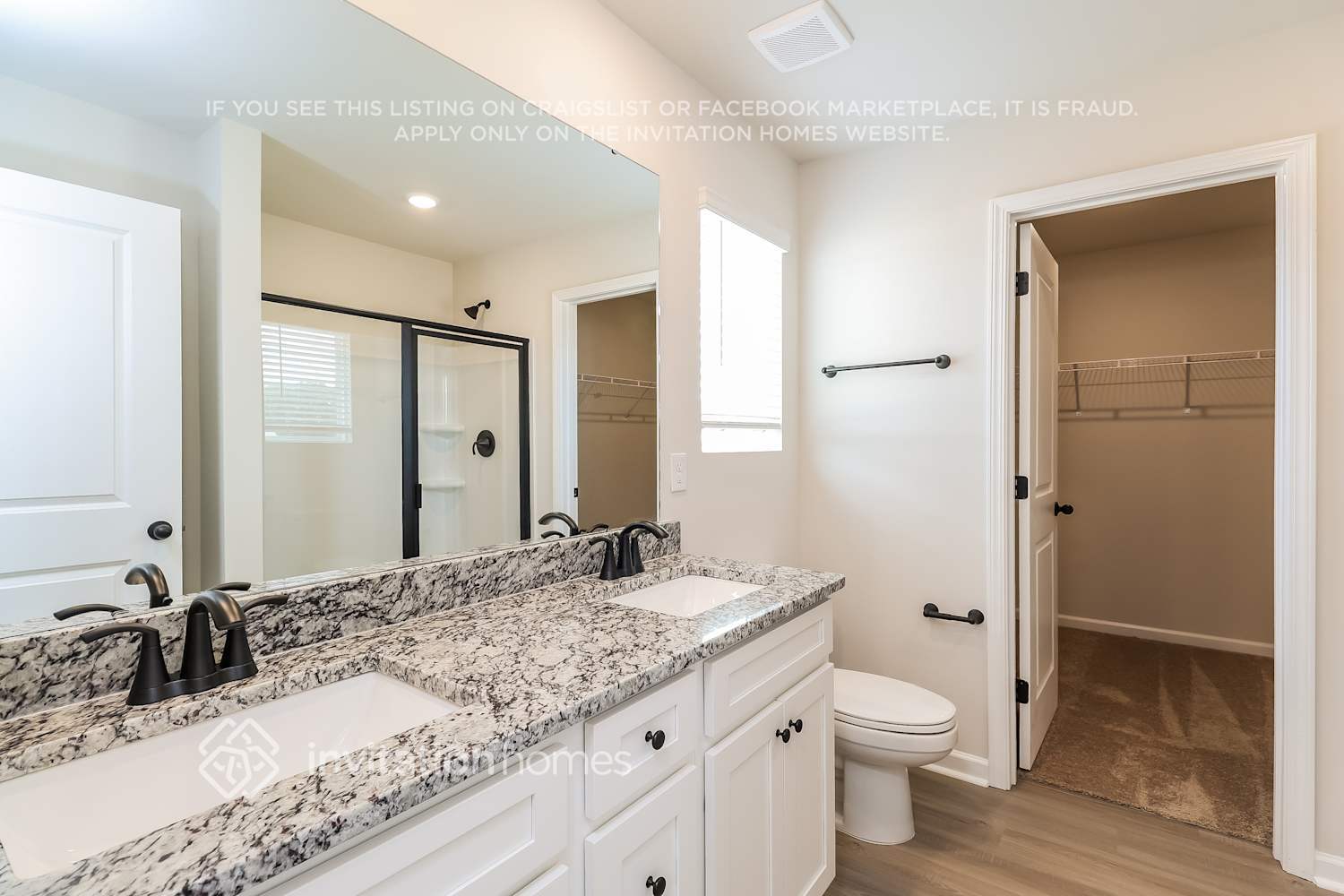 Building Photo - 3331 Fox Hall Dr