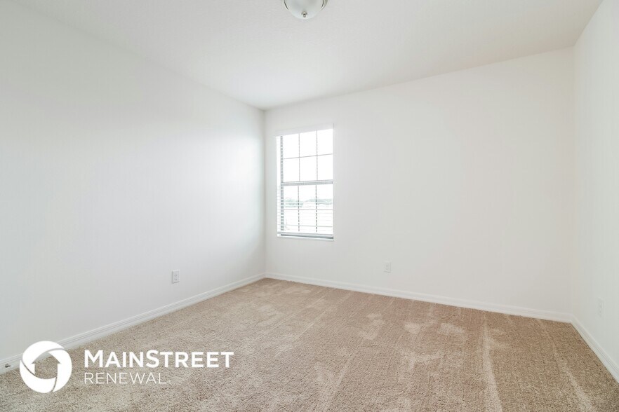 Building Photo - 2438 Caspian Dr