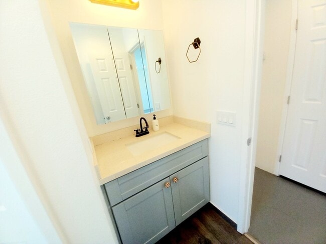 Building Photo - Fantastic Rental Opportunity in South Joshua Tree!