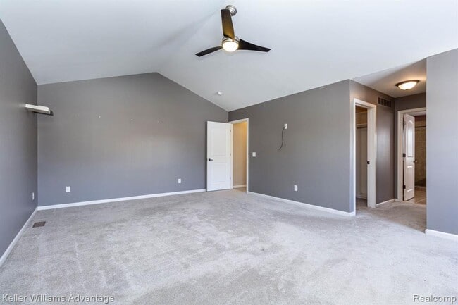 Building Photo - 24975 Bloomfield Ct