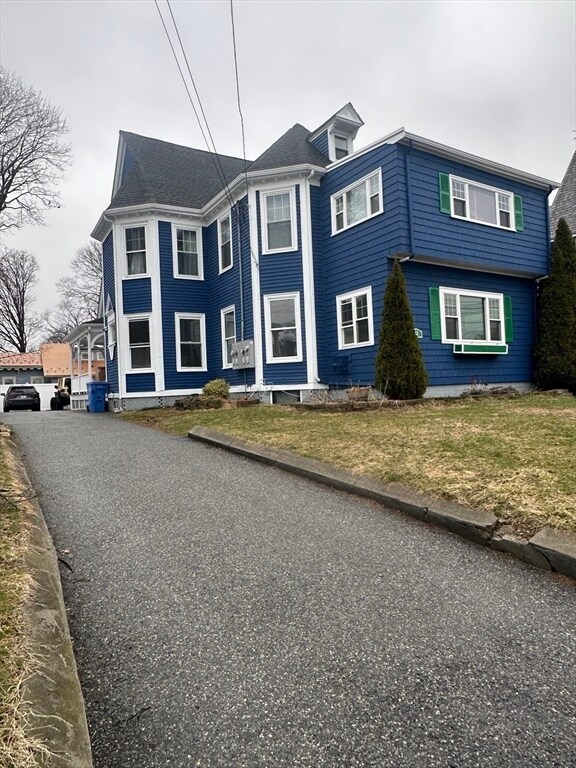 Building Photo - 52 Washington St