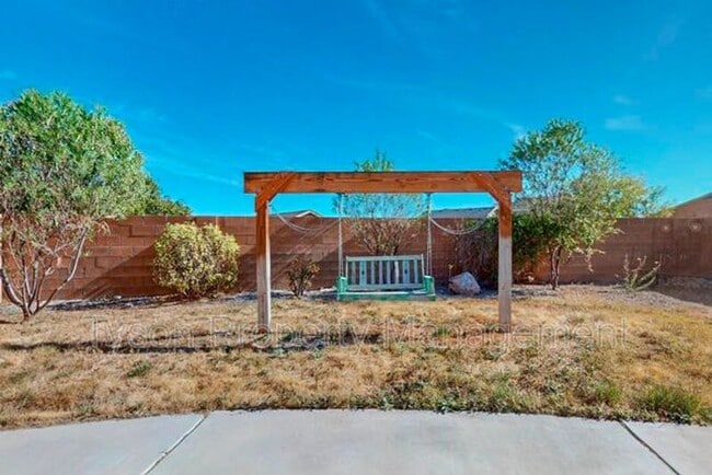 Building Photo - 10432 Savoy Dr NW