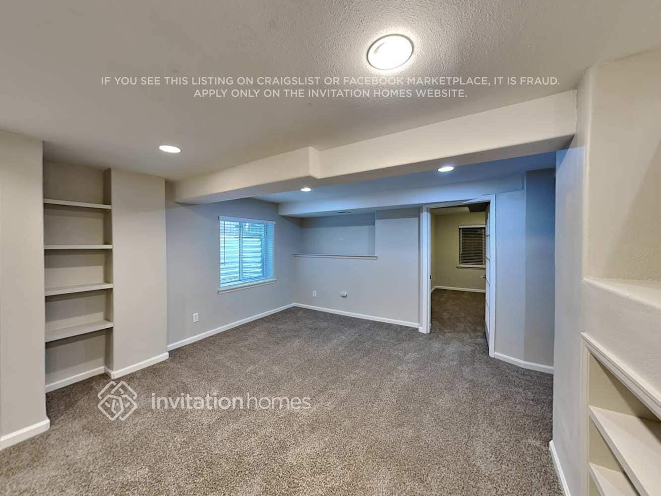 Building Photo - 11264 Gallahadion Ln