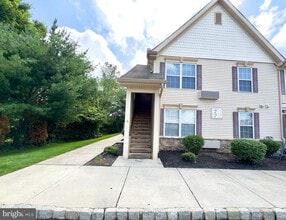 Building Photo - 16 SEQUOIA Dr