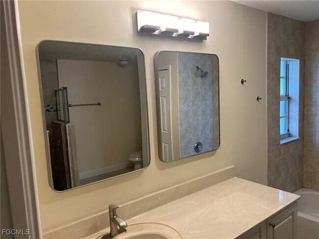 Building Photo - 2504 Floyd Ave S