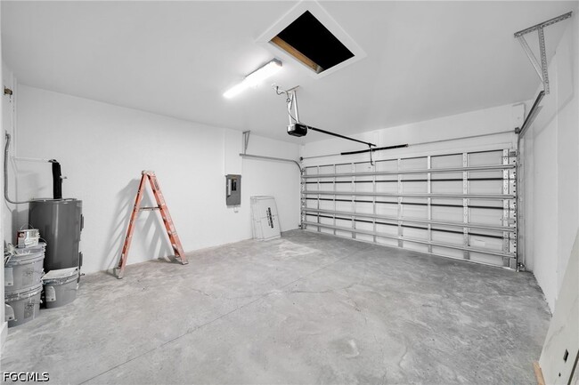Building Photo - 4746 27th St SW