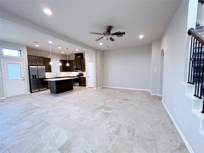 Building Photo - 5019 Pr Ter Ln